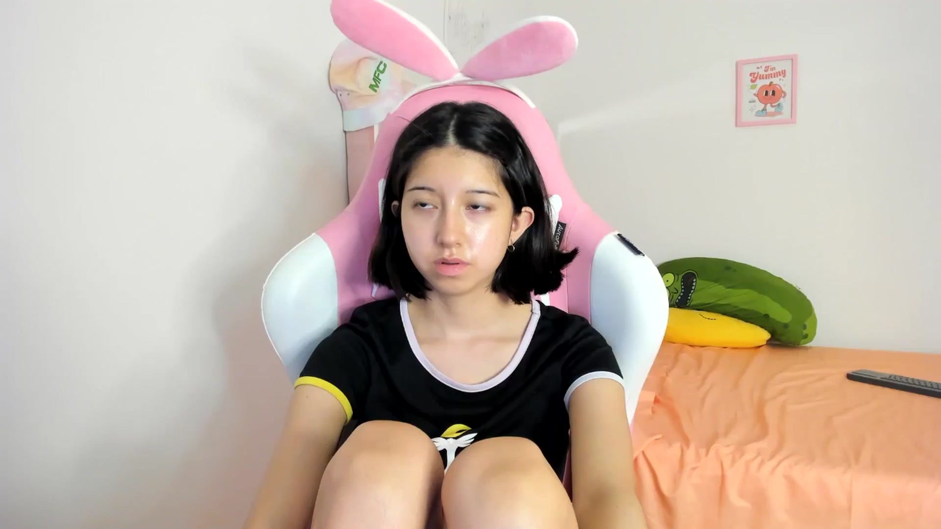 Gallery image thumbnail from Cherrycute666's myfreecams stream on, 08/05/2024, 02:27 image 15 of 20