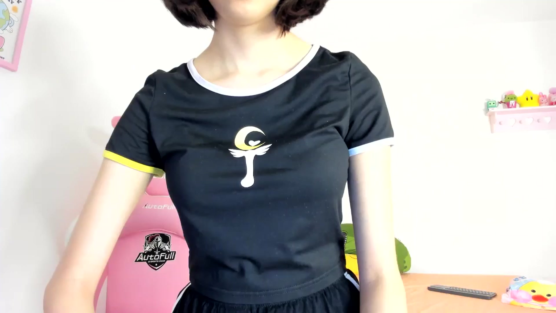 Gallery image thumbnail from Cherrycute666's myfreecams stream on, 08/05/2024, 02:27 image 1 of 20