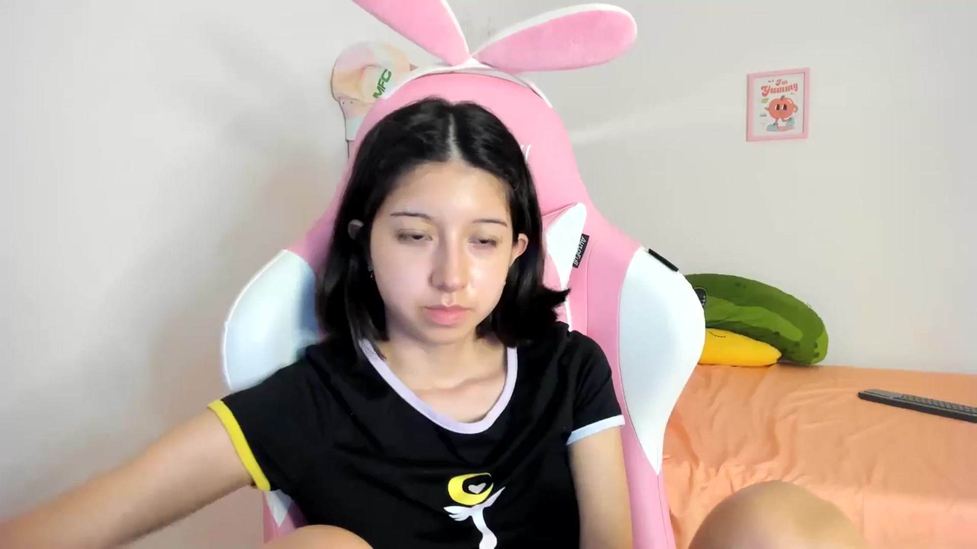 Gallery image thumbnail from Cherrycute666's myfreecams stream on, 08/05/2024, 02:27 image 20 of 20