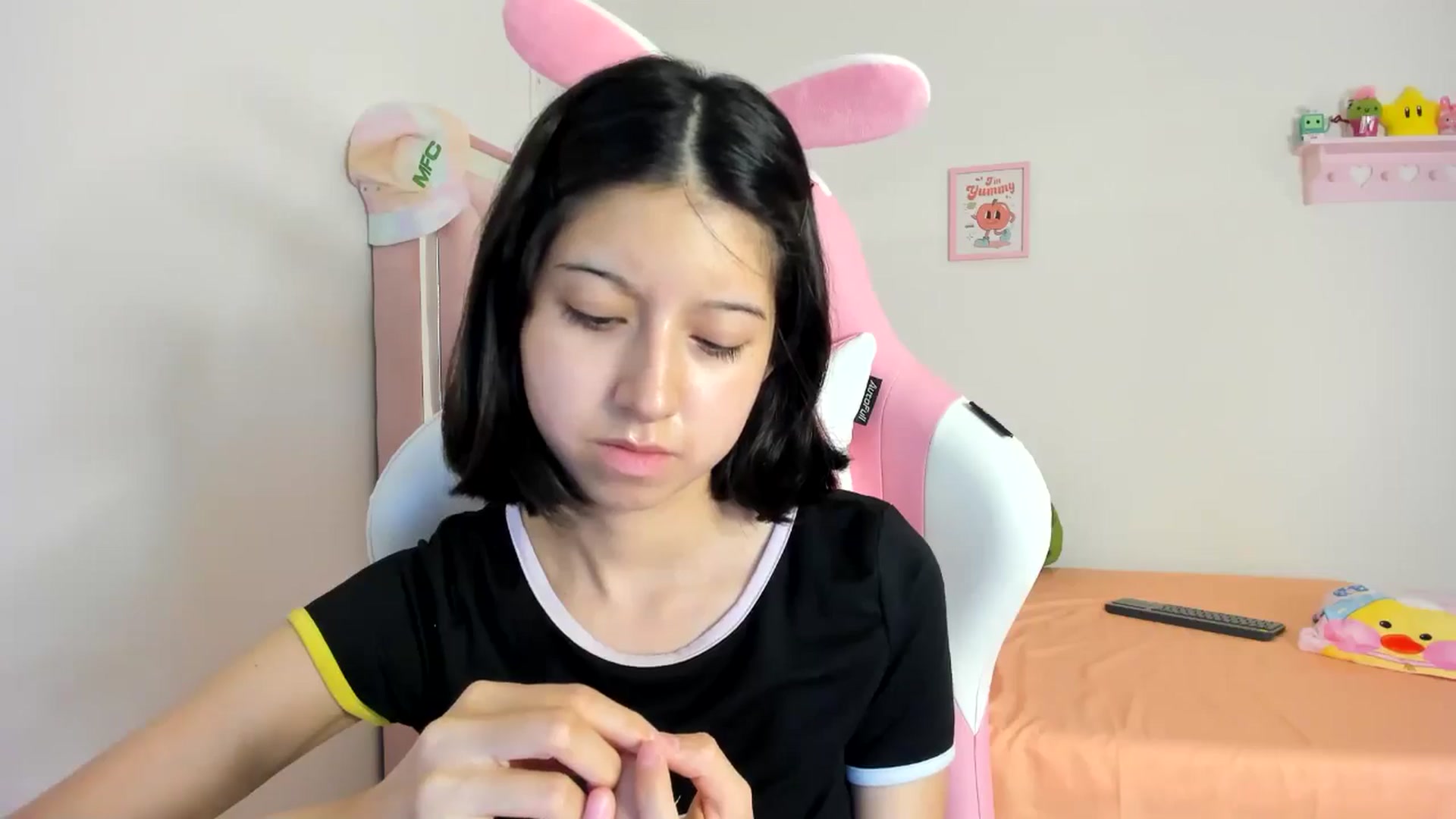Gallery image thumbnail from Cherrycute666's myfreecams stream on, 08/05/2024, 05:24 image 13 of 20