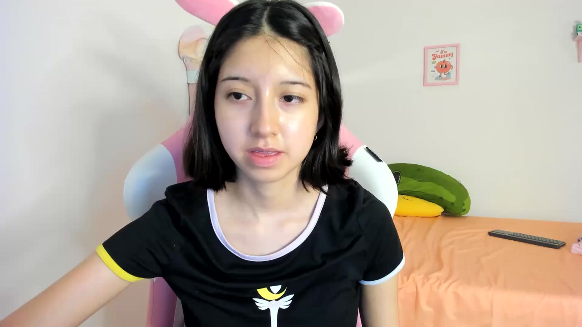 Gallery image thumbnail from Cherrycute666's myfreecams stream on, 08/05/2024, 06:52 image 15 of 20