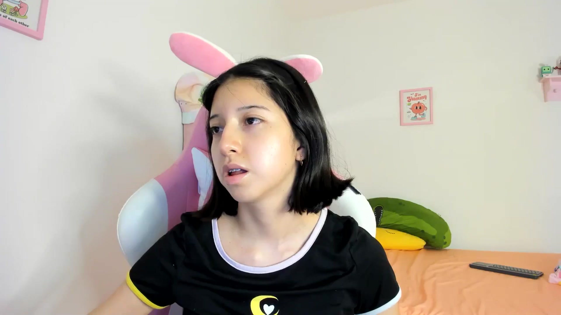 Gallery image thumbnail from Cherrycute666's myfreecams stream on, 08/05/2024, 06:52 image 3 of 20