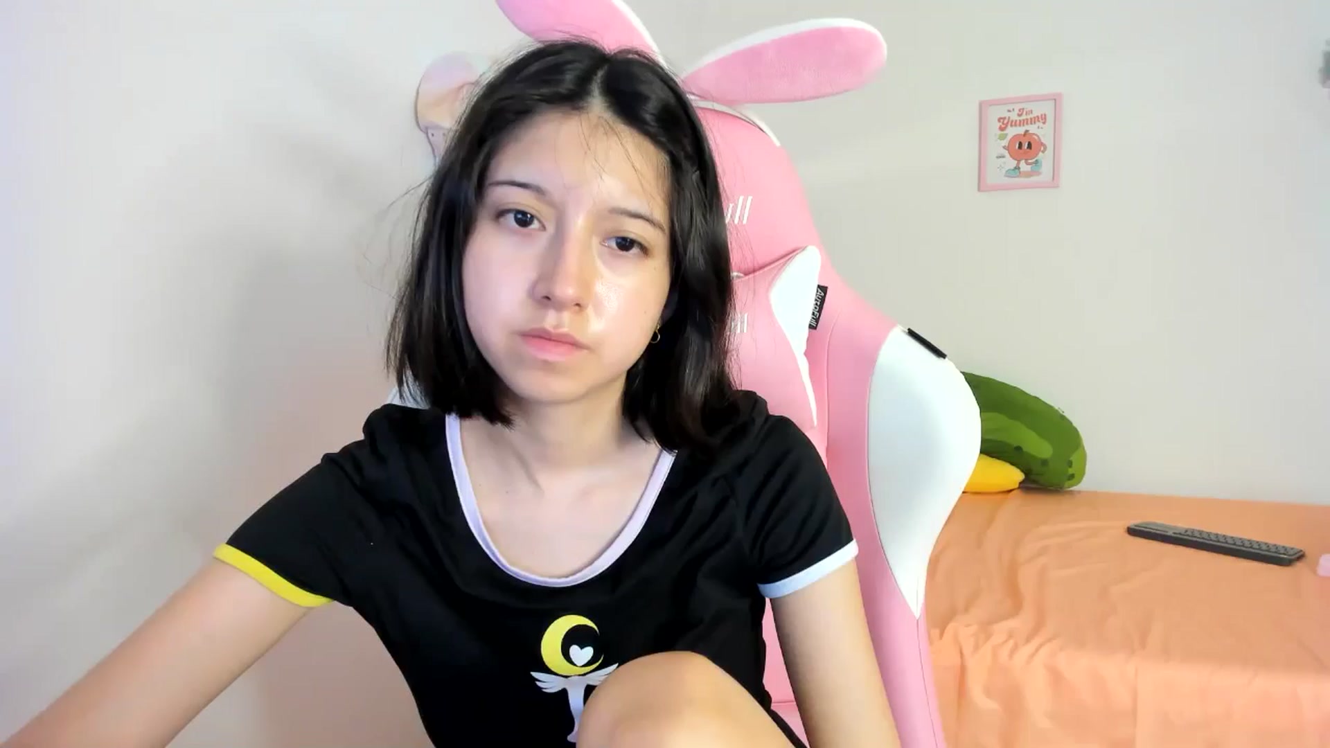 Gallery image thumbnail from Cherrycute666's myfreecams stream on, 08/05/2024, 07:48 image 5 of 20