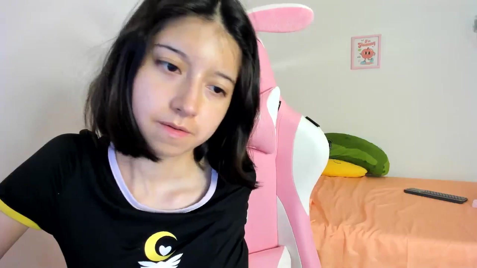 Gallery image thumbnail from Cherrycute666's myfreecams stream on, 08/05/2024, 07:48 image 6 of 20