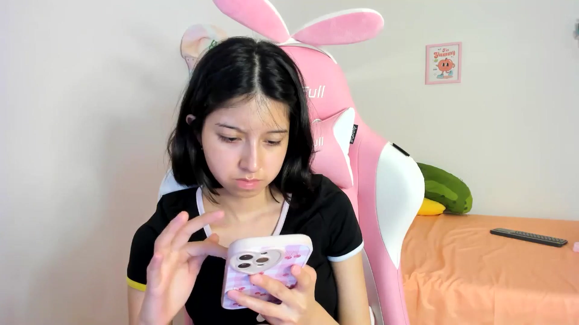 Gallery image thumbnail from Cherrycute666's myfreecams stream on, 08/05/2024, 07:48 image 16 of 20