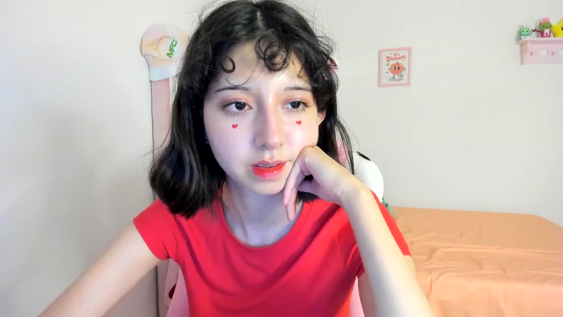 Gallery image thumbnail from Cherrycute666's myfreecams stream on, 08/06/2024, 07:27 image 4 of 20