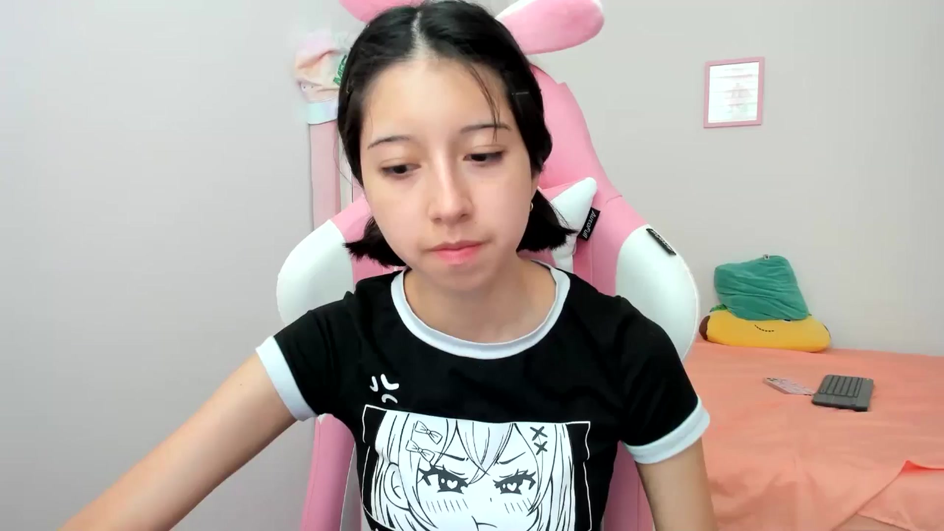 Gallery image thumbnail from Cherrycute666's myfreecams stream on, 08/06/2024, 22:36 image 10 of 20