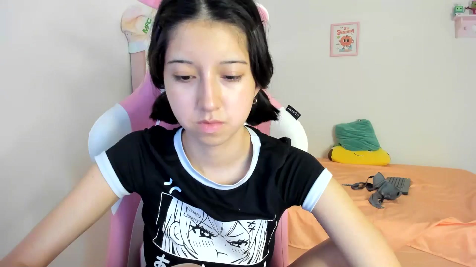Gallery image thumbnail from Cherrycute666's myfreecams stream on, 08/07/2024, 02:08 image 7 of 20