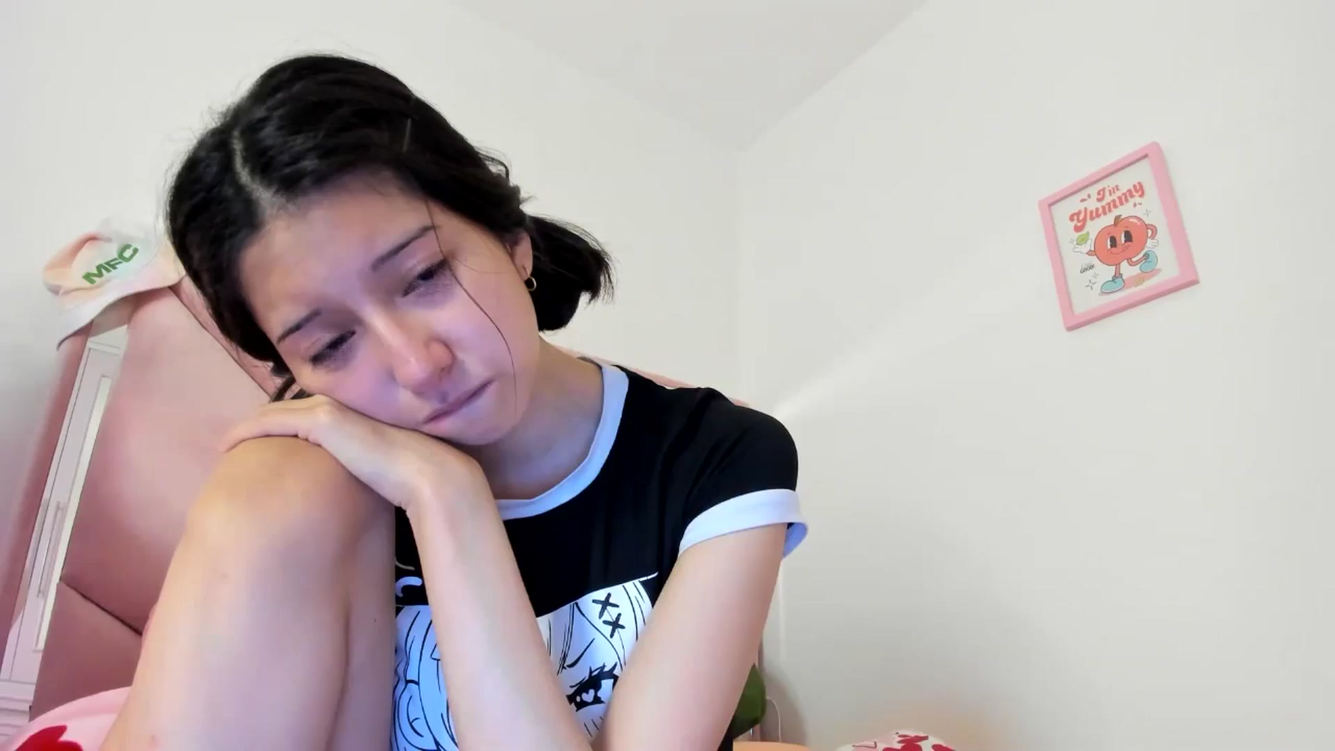 Gallery image thumbnail from Cherrycute666's myfreecams stream on, 08/07/2024, 03:51 image 7 of 20