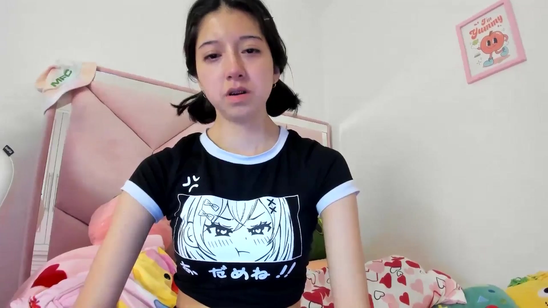Gallery image thumbnail from Cherrycute666's myfreecams stream on, 08/07/2024, 03:51 image 12 of 20