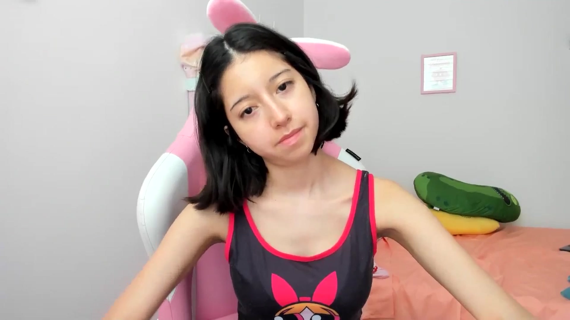 Gallery image thumbnail from Cherrycute666's myfreecams stream on, 08/07/2024, 17:37 image 14 of 20
