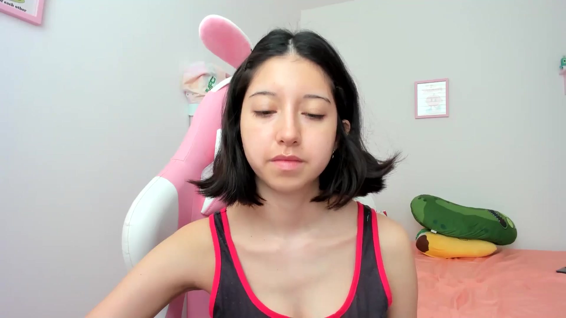 Gallery image thumbnail from Cherrycute666's myfreecams stream on, 08/07/2024, 17:37 image 2 of 20