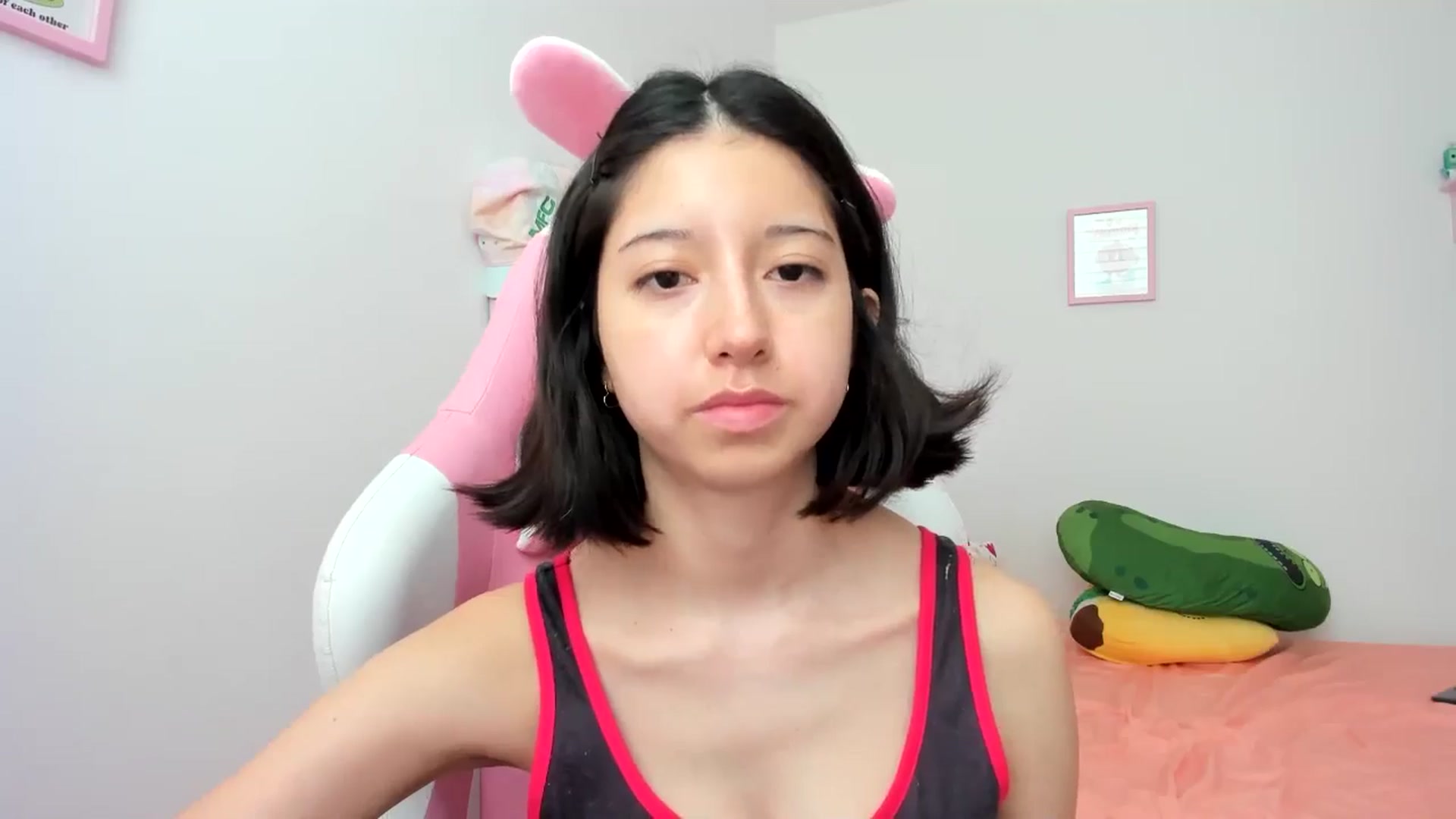 Gallery image thumbnail from Cherrycute666's myfreecams stream on, 08/07/2024, 17:37 image 3 of 20