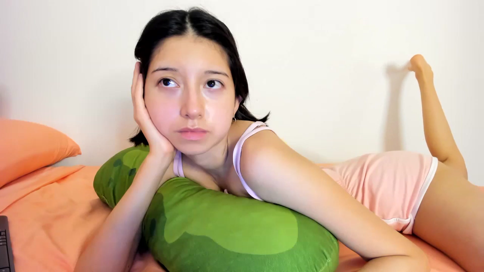 Gallery image thumbnail from Cherrycute666's myfreecams stream on, 08/10/2024, 24:59 image 20 of 20
