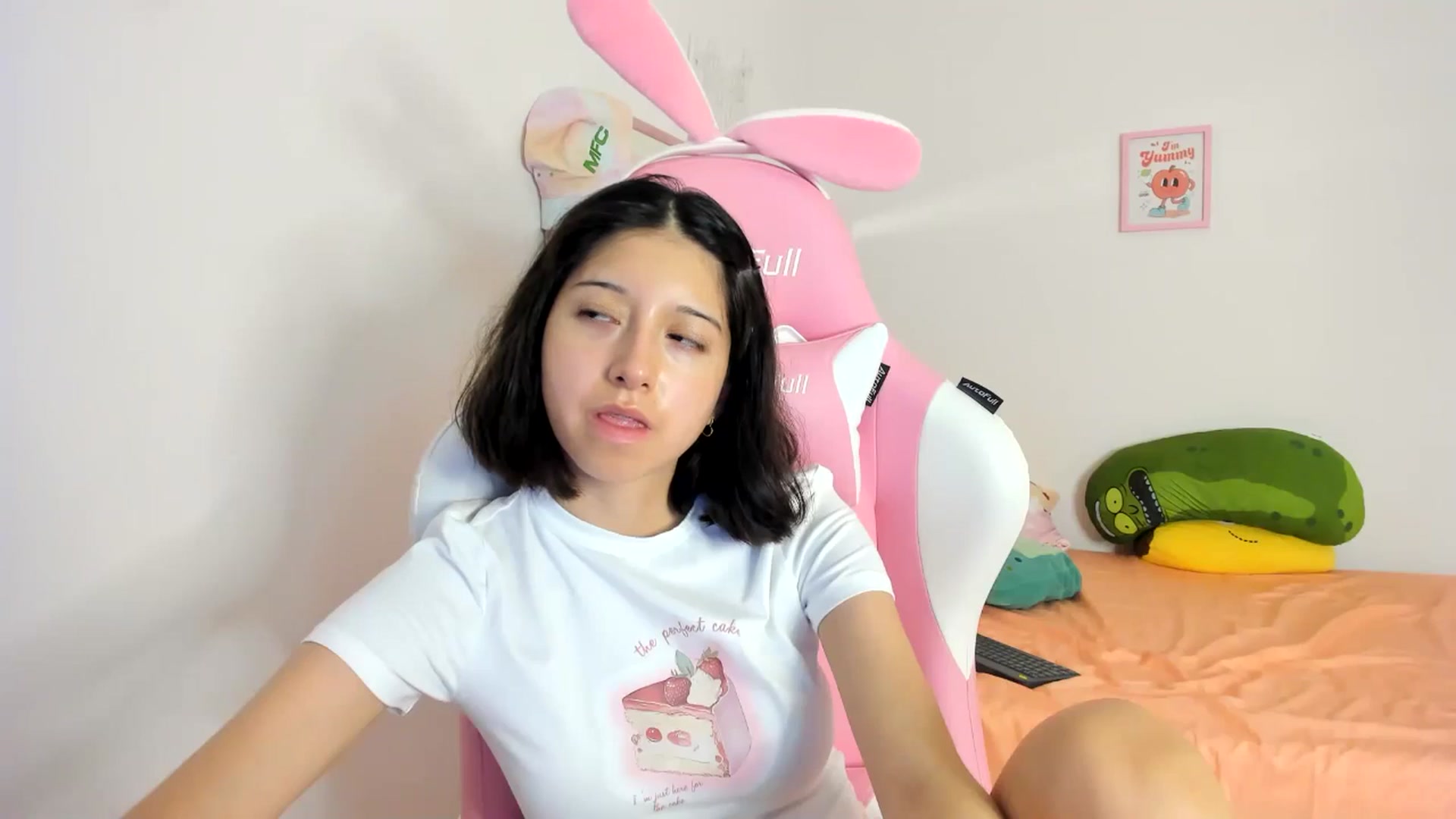 Gallery image thumbnail from Cherrycute666's myfreecams stream on, 08/10/2024, 12:58 image 12 of 20
