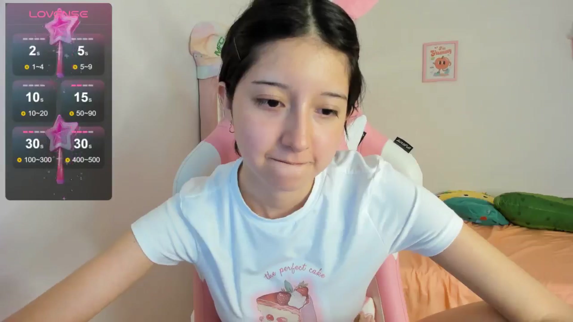 Gallery image thumbnail from Cherrycute666's myfreecams stream on, 08/11/2024, 10:51 image 6 of 20