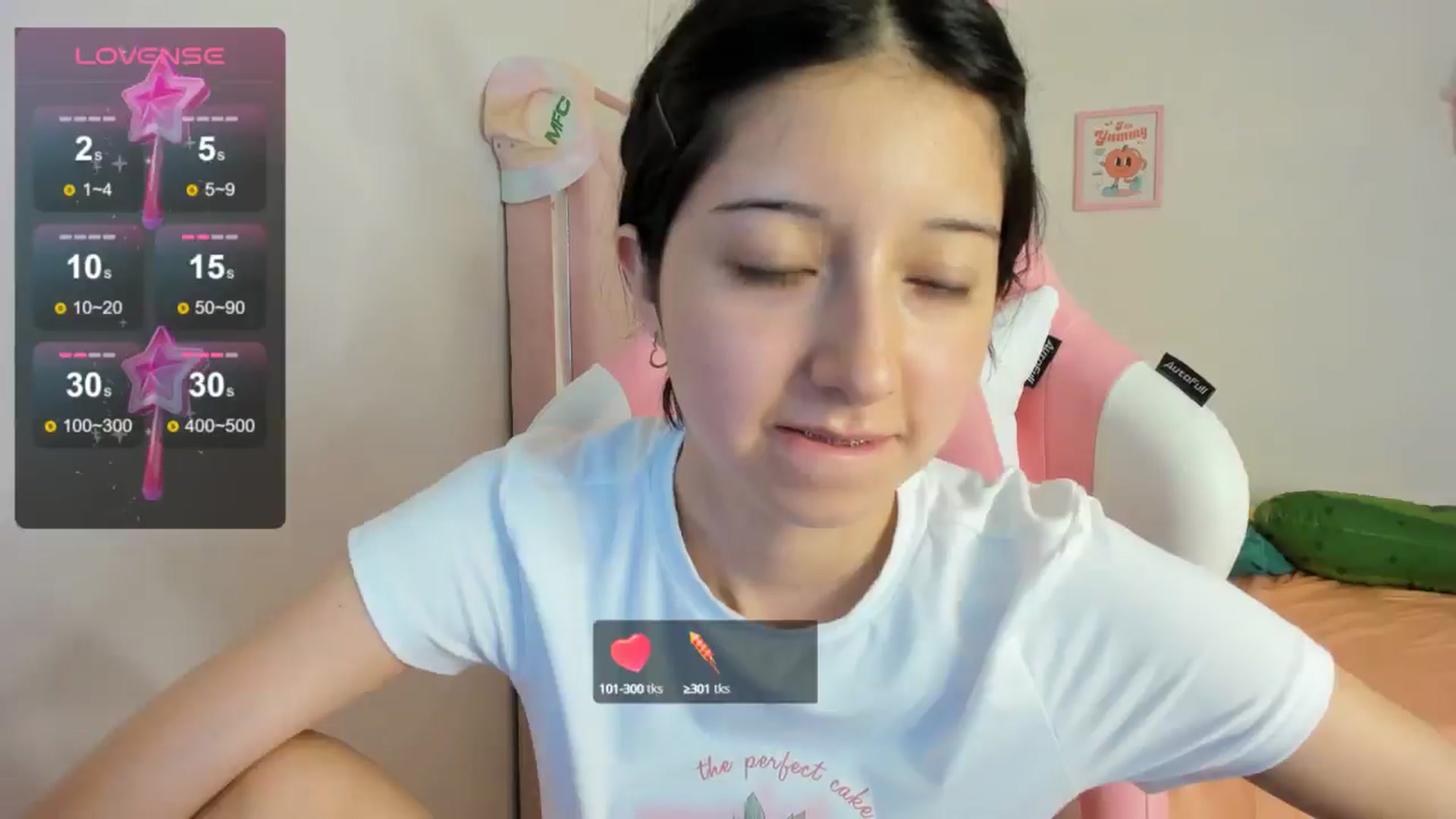 Gallery image thumbnail from Cherrycute666's myfreecams stream on, 08/11/2024, 10:51 image 8 of 20