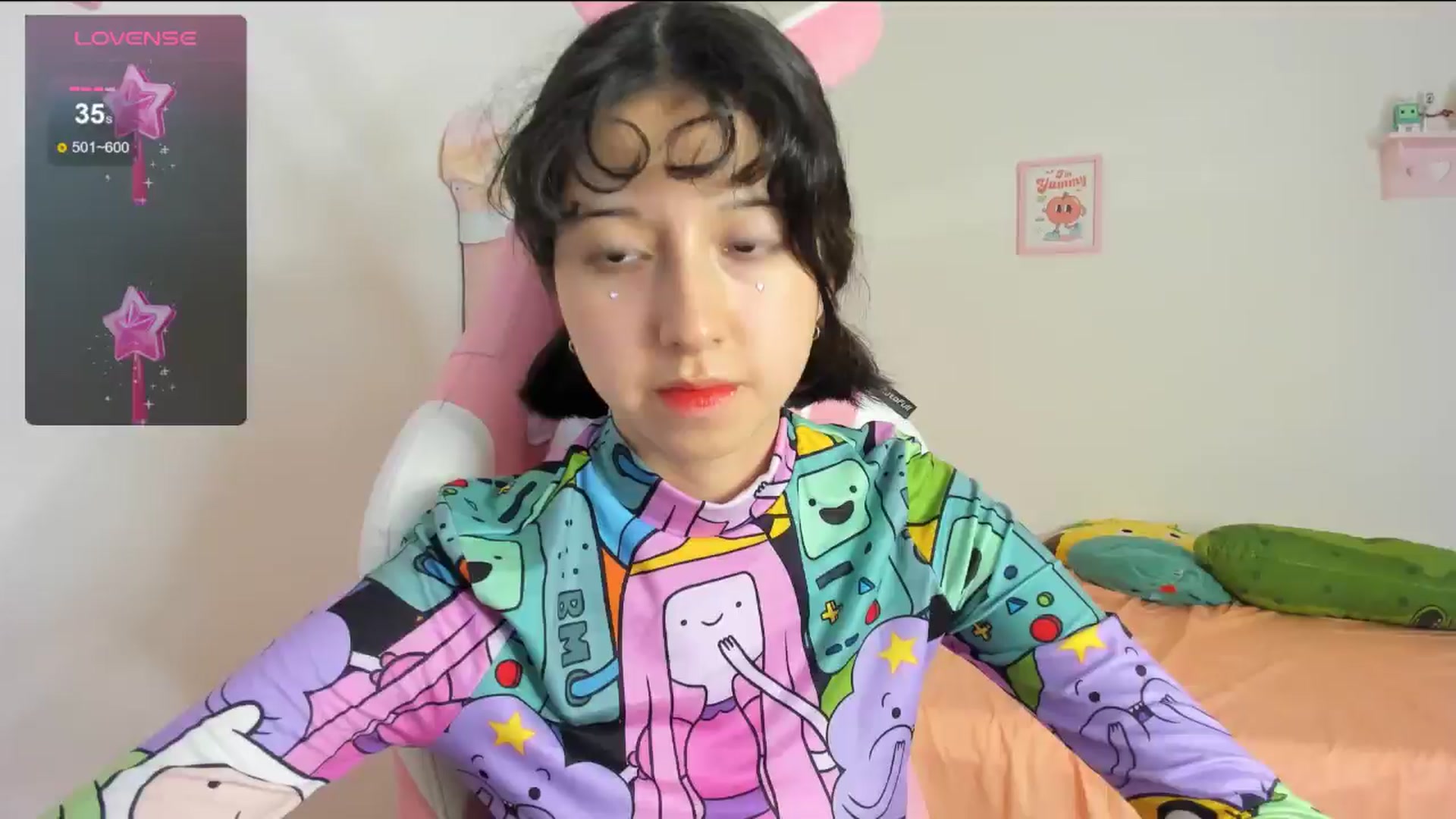 Gallery image thumbnail from Cherrycute666's myfreecams stream on, 08/12/2024, 03:35 image 1 of 20
