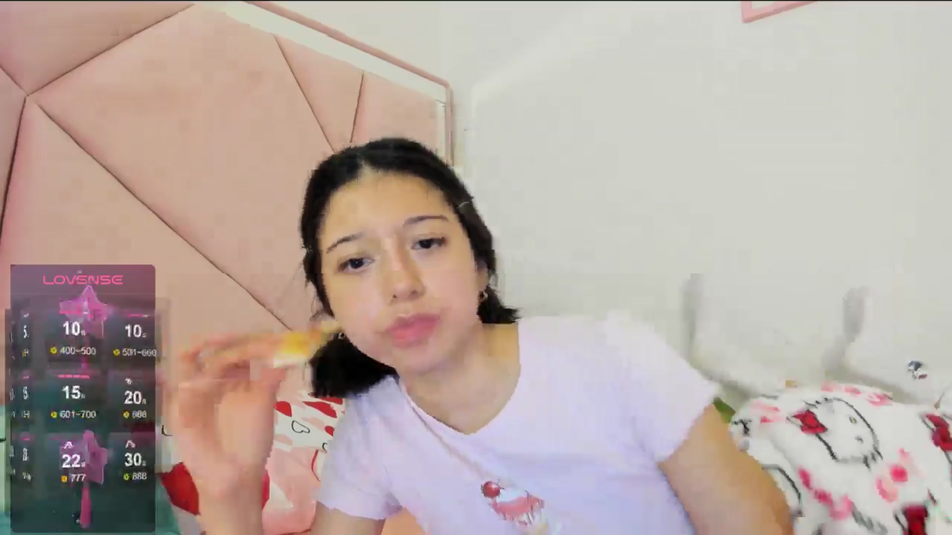Gallery image thumbnail from Cherrycute666's myfreecams stream on, 08/13/2024, 24:00 image 7 of 20
