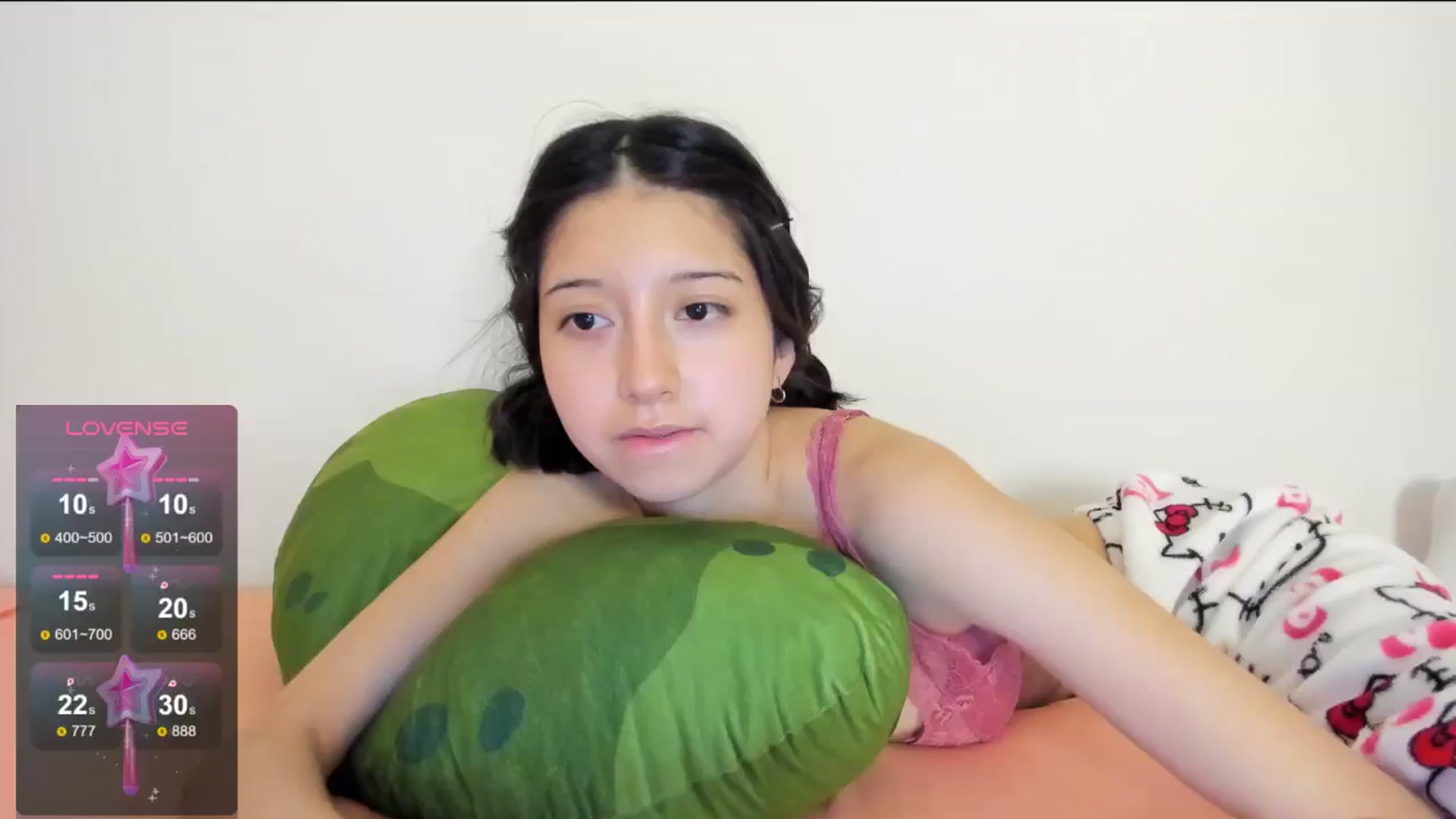 Gallery image thumbnail from Cherrycute666's myfreecams stream on, 08/13/2024, 02:56 image 14 of 20