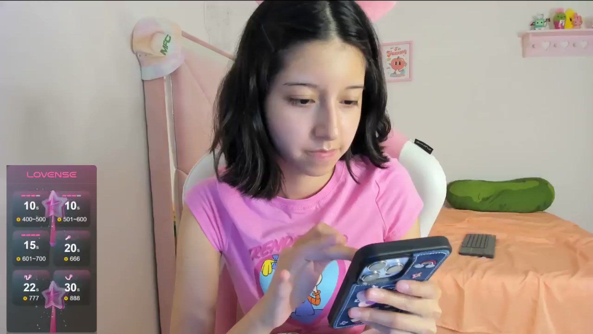 Gallery image thumbnail from Cherrycute666's myfreecams stream on, 08/14/2024, 02:14 image 16 of 20