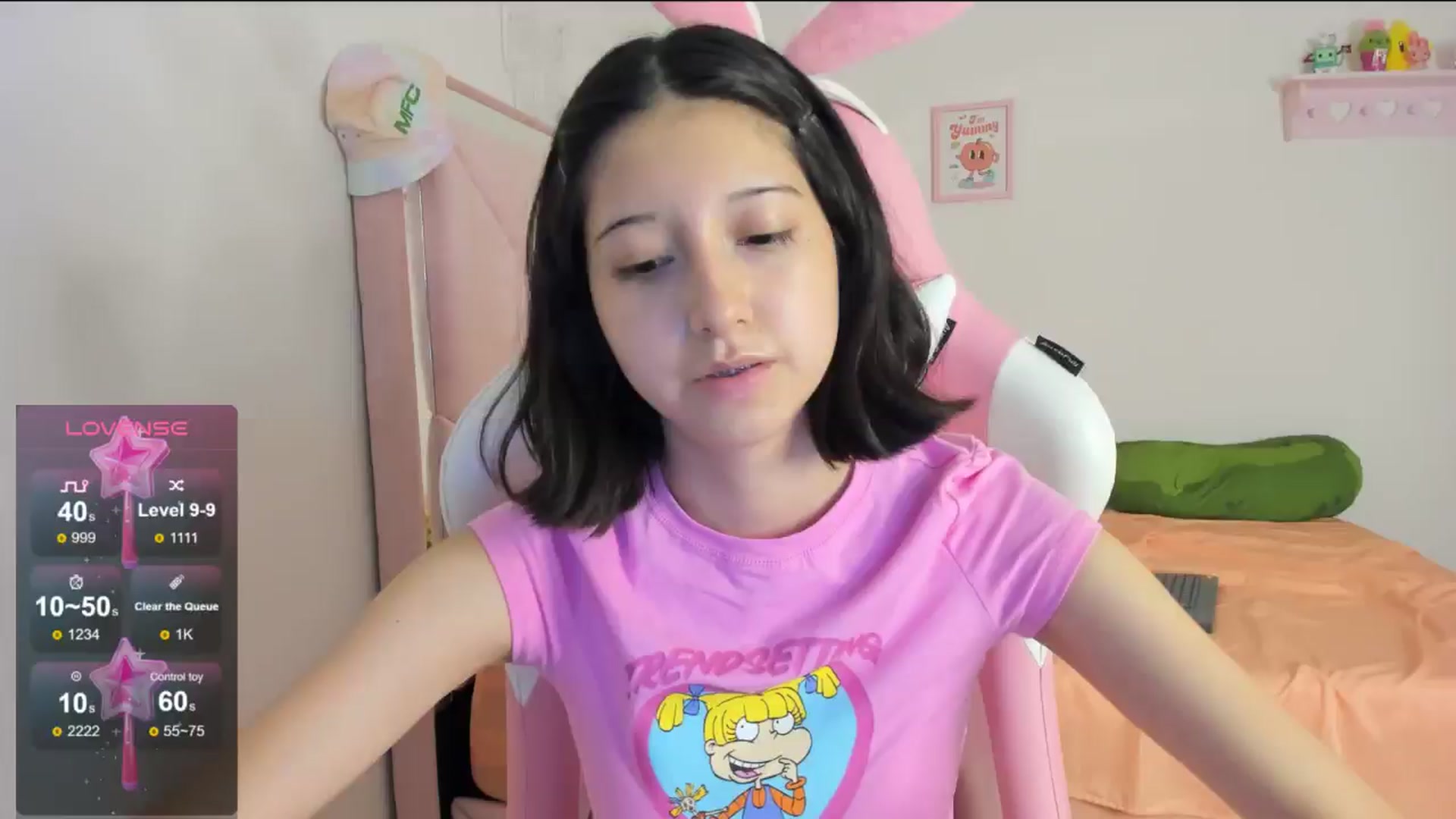 Gallery image thumbnail from Cherrycute666's myfreecams stream on, 08/14/2024, 02:14 image 15 of 20
