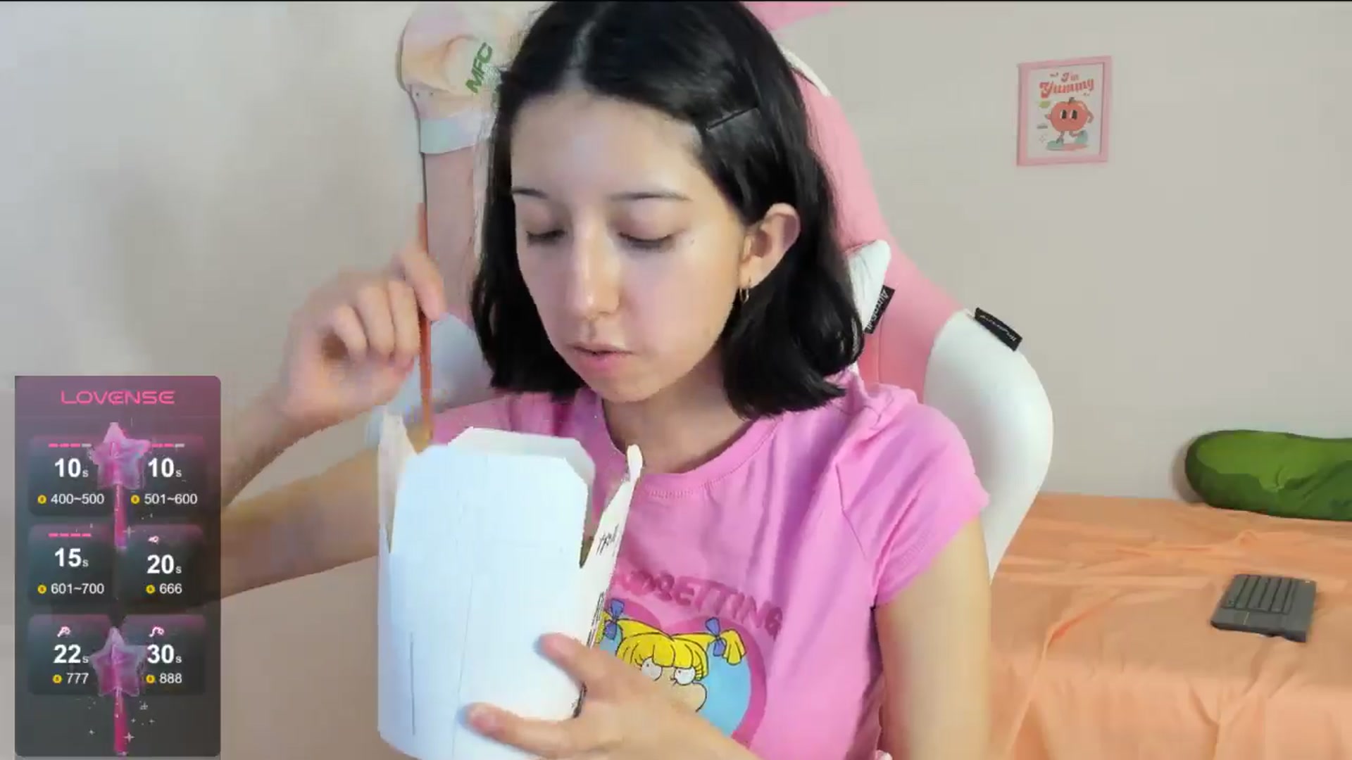 Gallery image thumbnail from Cherrycute666's myfreecams stream on, 08/14/2024, 05:08 image 4 of 20
