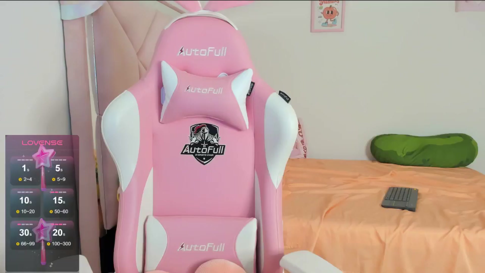 Gallery image thumbnail from Cherrycute666's myfreecams stream on, 08/14/2024, 06:04 image 10 of 20