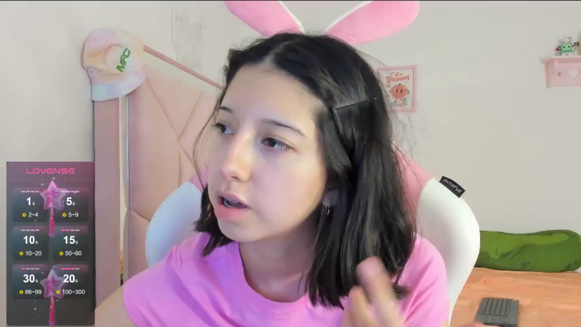 Gallery image thumbnail from Cherrycute666's myfreecams stream on, 08/14/2024, 06:04 image 14 of 20