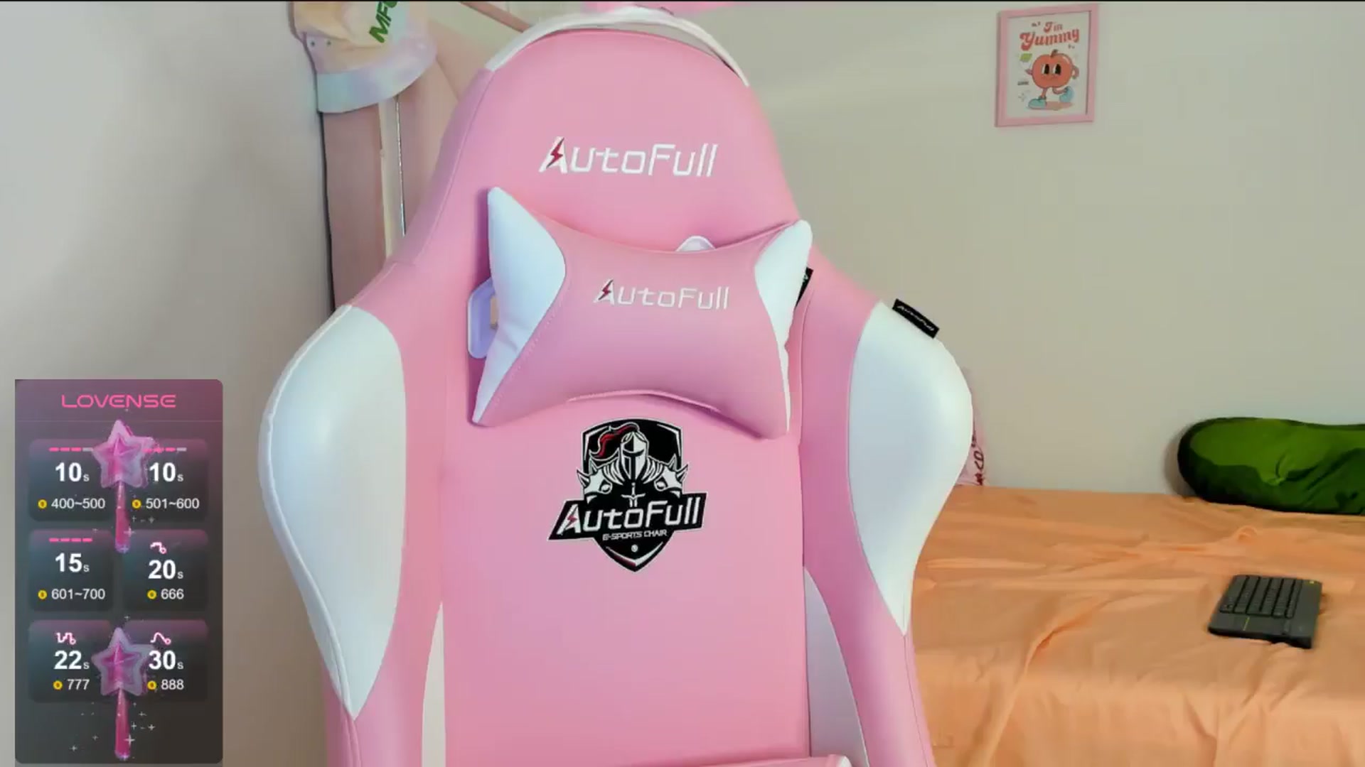 Gallery image thumbnail from Cherrycute666's myfreecams stream on, 08/14/2024, 07:14 image 5 of 20