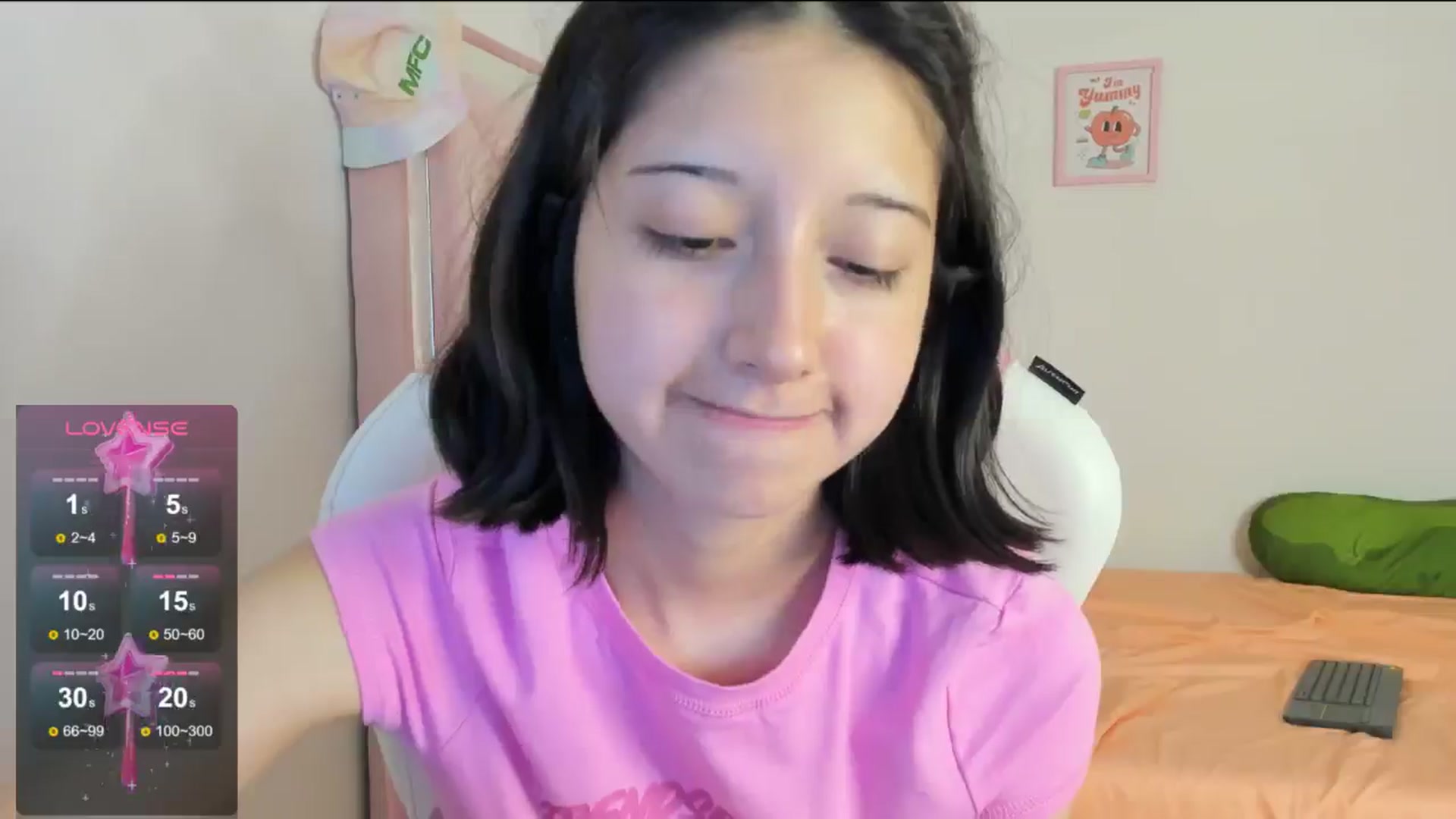 Gallery image thumbnail from Cherrycute666's myfreecams stream on, 08/14/2024, 07:30 image 5 of 20