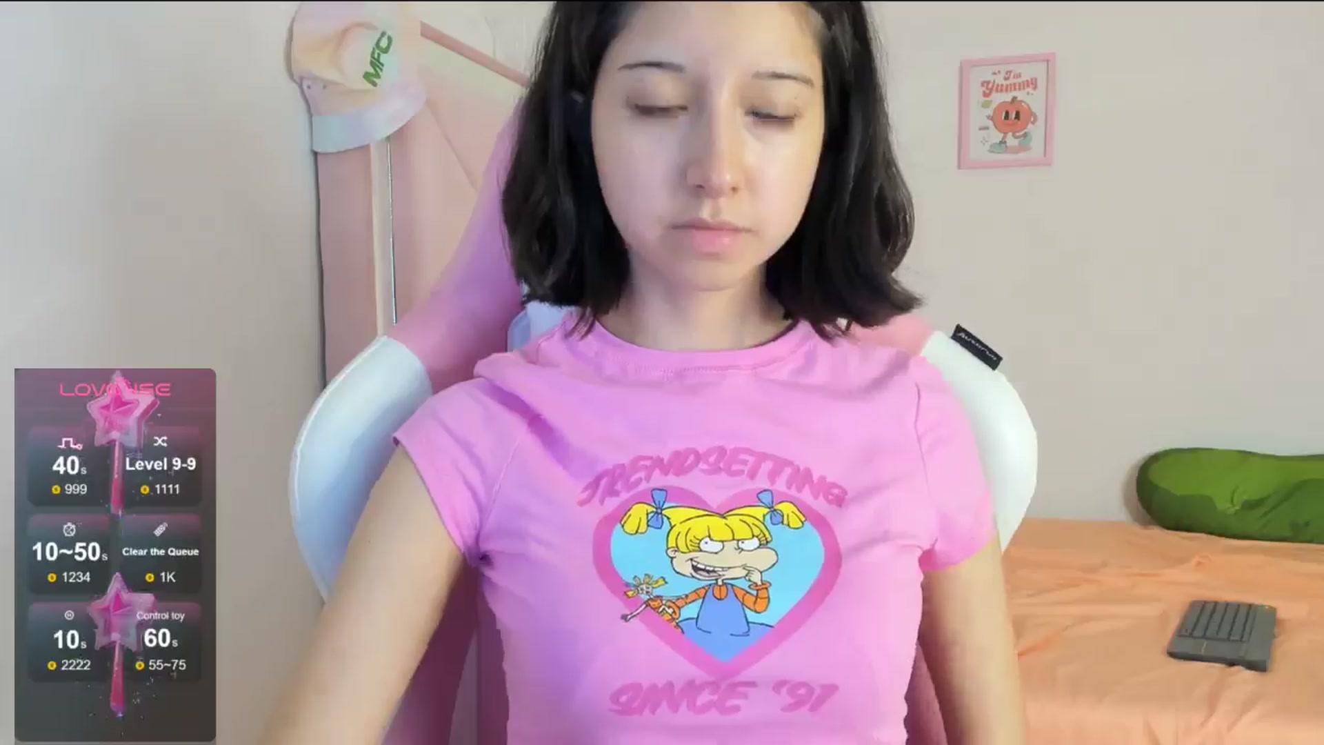 Gallery image thumbnail from Cherrycute666's myfreecams stream on, 08/14/2024, 08:11 image 4 of 20