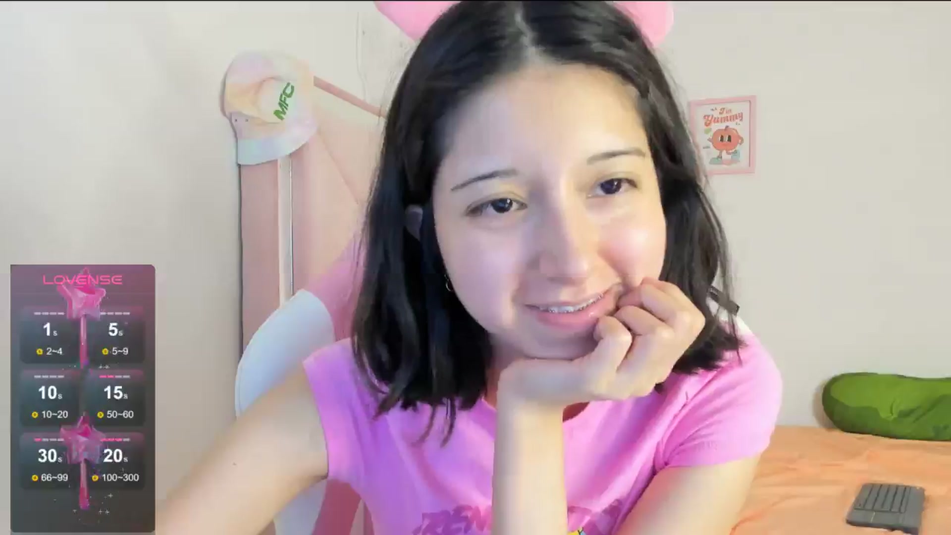 Gallery image thumbnail from Cherrycute666's myfreecams stream on, 08/14/2024, 08:11 image 11 of 20