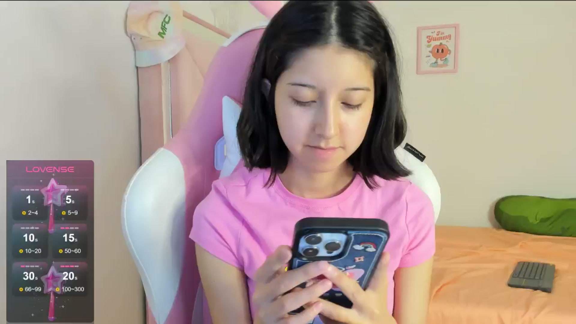 Gallery image thumbnail from Cherrycute666's myfreecams stream on, 08/14/2024, 08:11 image 1 of 20