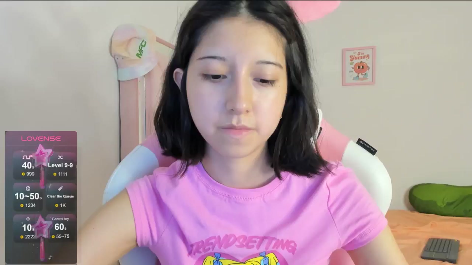 Gallery image thumbnail from Cherrycute666's myfreecams stream on, 08/14/2024, 08:11 image 16 of 20
