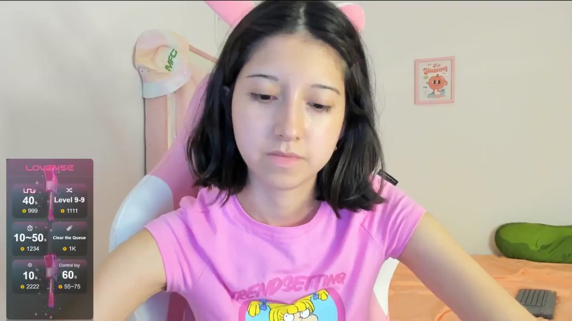 Gallery image thumbnail from Cherrycute666's myfreecams stream on, 08/14/2024, 08:11 image 10 of 20