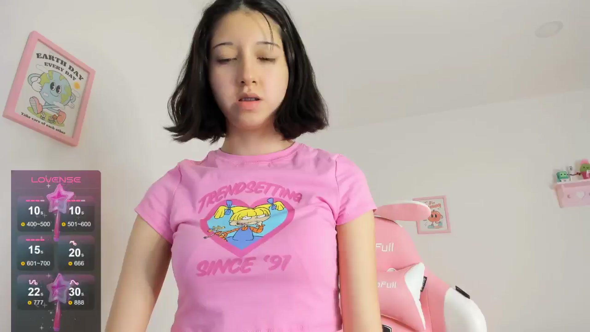 Gallery image thumbnail from Cherrycute666's myfreecams stream on, 08/14/2024, 10:03 image 19 of 20