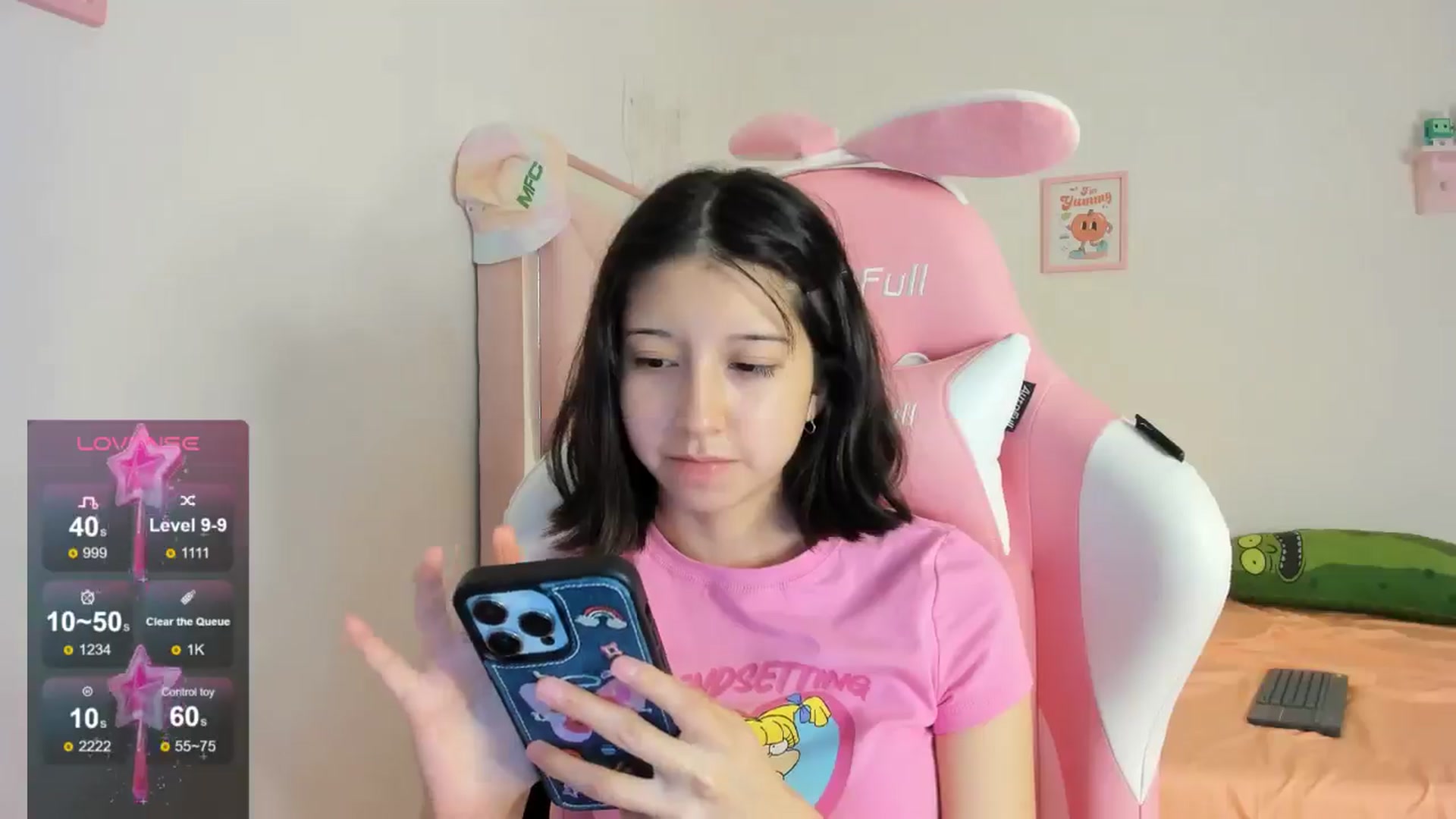 Gallery image thumbnail from Cherrycute666's myfreecams stream on, 08/14/2024, 10:03 image 5 of 20
