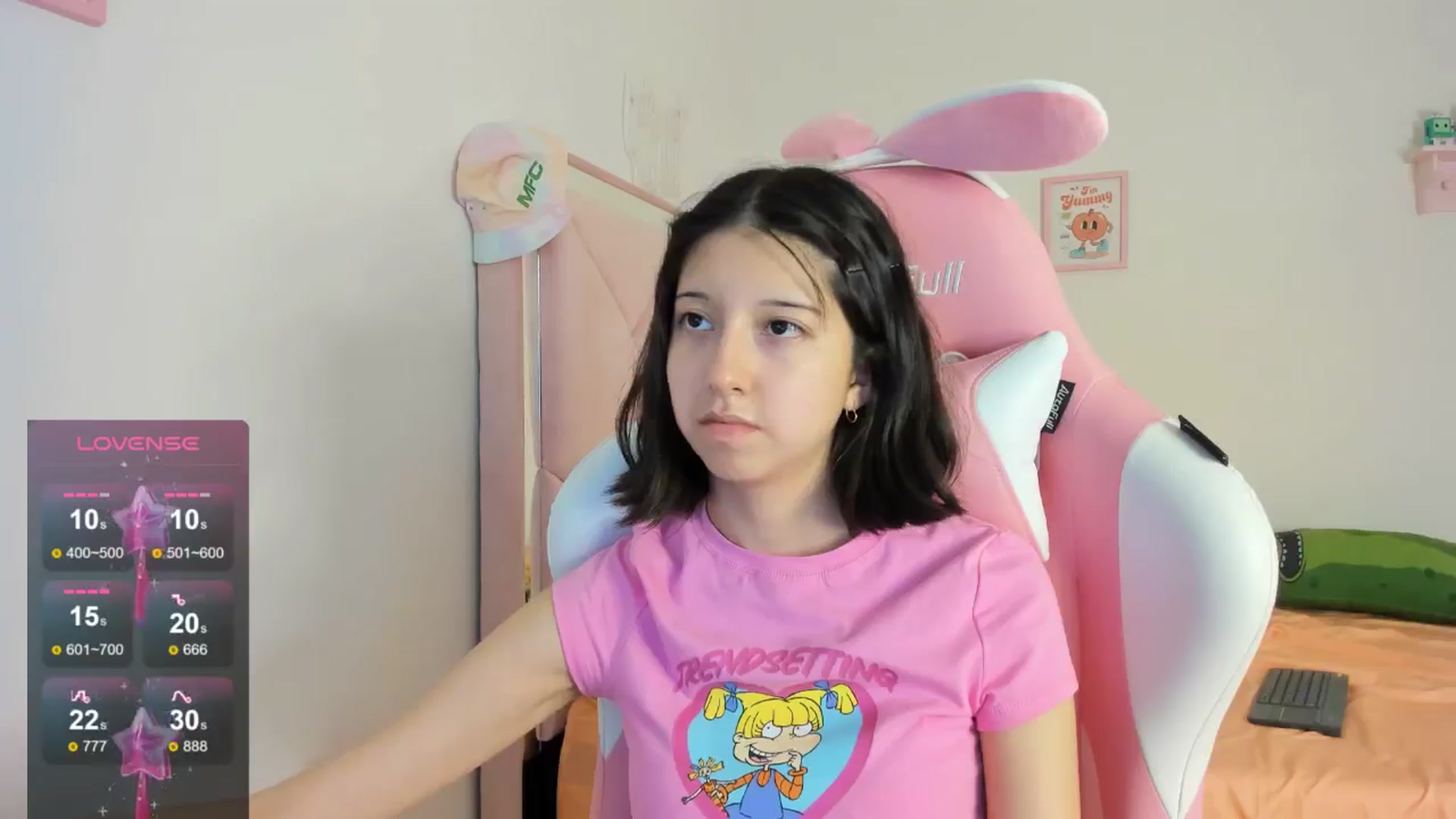 Gallery image thumbnail from Cherrycute666's myfreecams stream on, 08/14/2024, 10:03 image 4 of 20