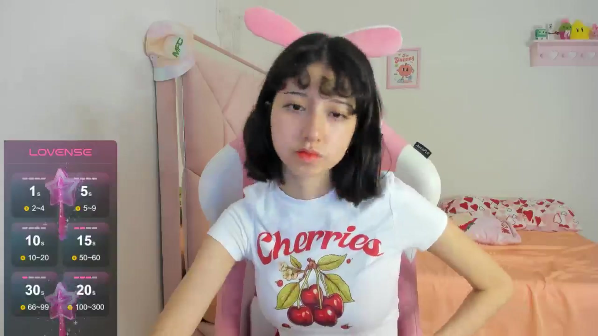Gallery image thumbnail from Cherrycute666's myfreecams stream on, 08/15/2024, 03:01 image 16 of 20