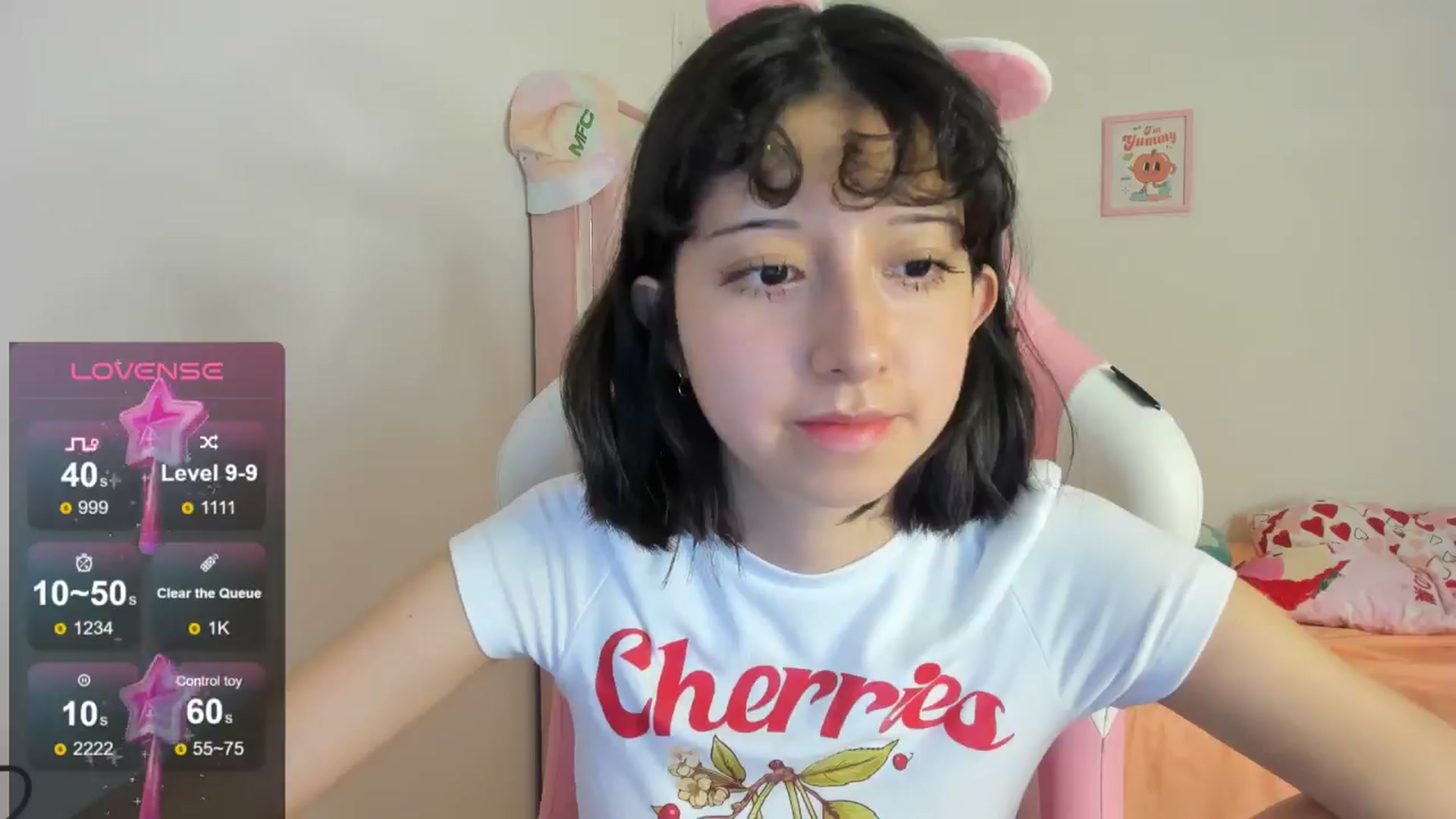 Gallery image thumbnail from Cherrycute666's myfreecams stream on, 08/15/2024, 03:01 image 2 of 20