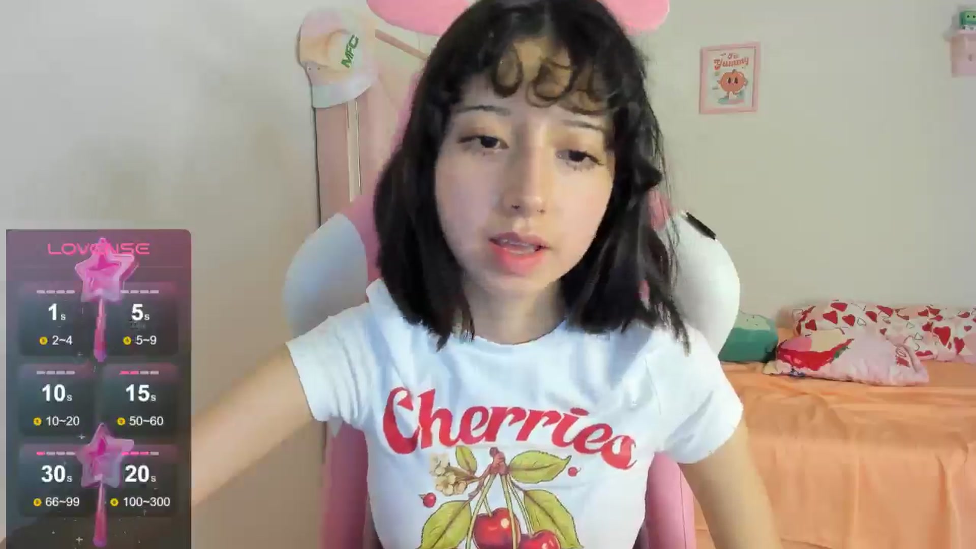 Gallery image thumbnail from Cherrycute666's myfreecams stream on, 08/15/2024, 03:01 image 7 of 20