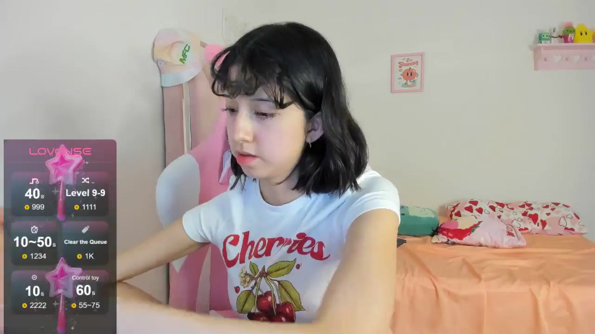 Gallery image thumbnail from Cherrycute666's myfreecams stream on, 08/15/2024, 04:05 image 18 of 20