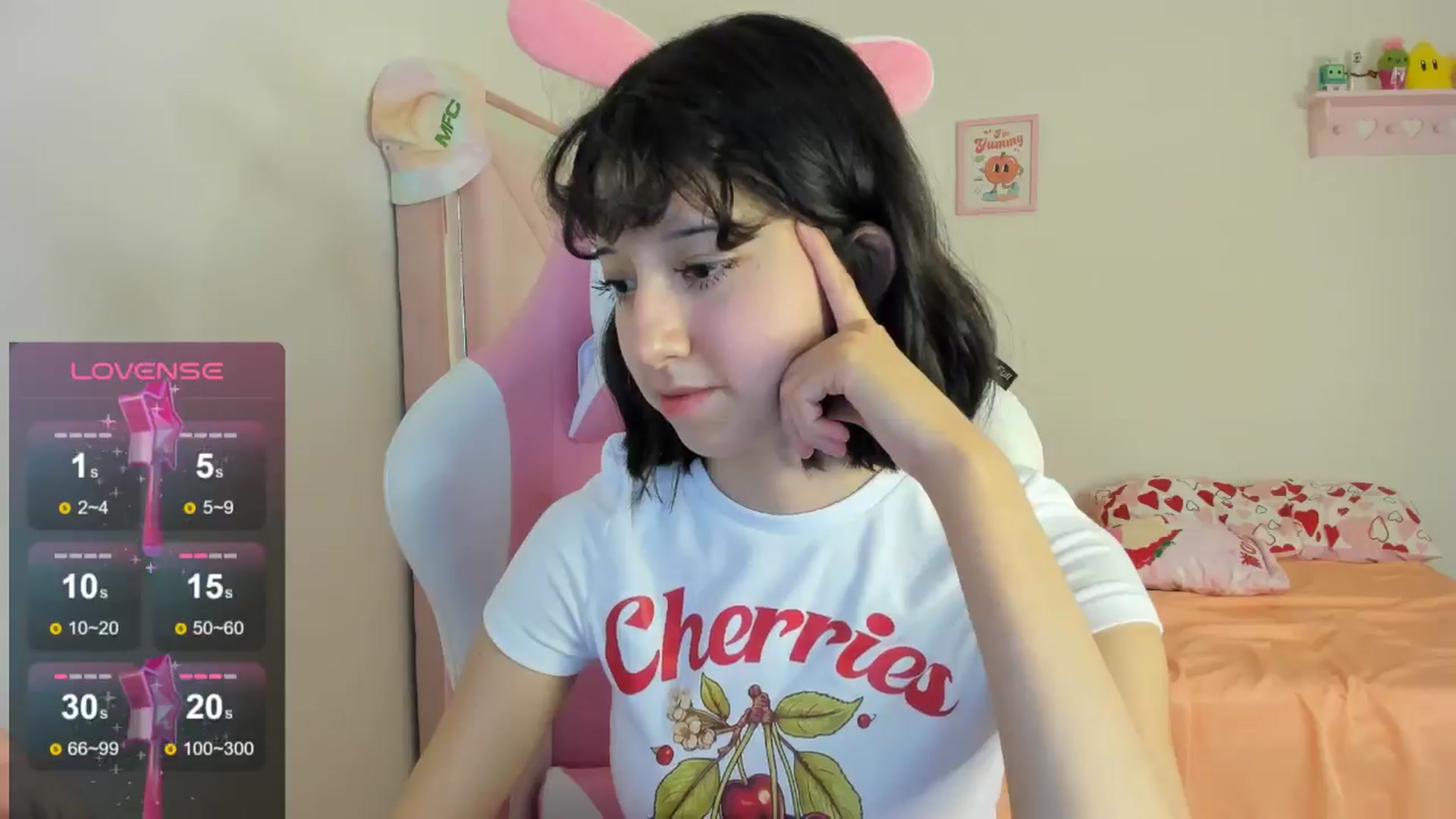 Gallery image thumbnail from Cherrycute666's myfreecams stream on, 08/15/2024, 04:31 image 18 of 20