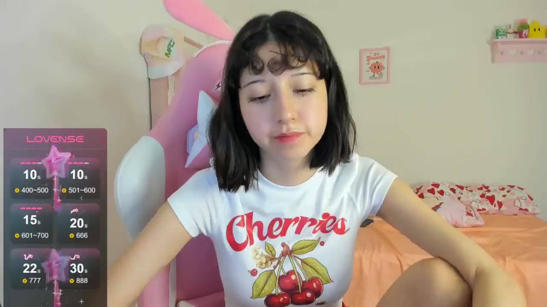 Gallery image thumbnail from Cherrycute666's myfreecams stream on, 08/15/2024, 04:31 image 4 of 20