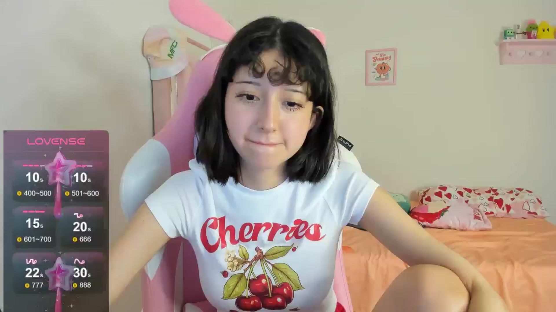 Gallery image thumbnail from Cherrycute666's myfreecams stream on, 08/15/2024, 04:31 image 6 of 20