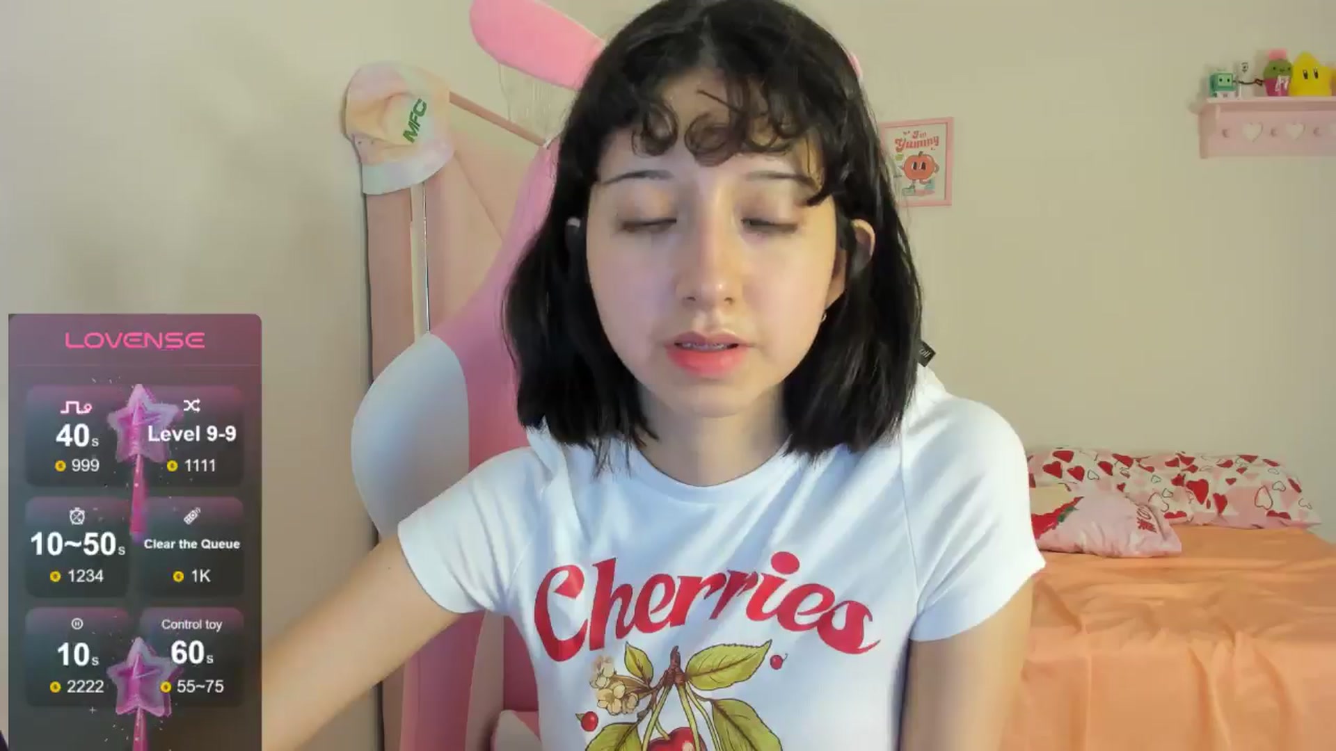 Gallery image thumbnail from Cherrycute666's myfreecams stream on, 08/15/2024, 04:31 image 16 of 20