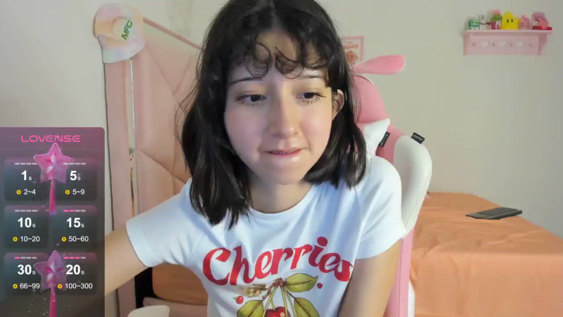 Gallery image thumbnail from Cherrycute666's myfreecams stream on, 08/15/2024, 08:15 image 17 of 20