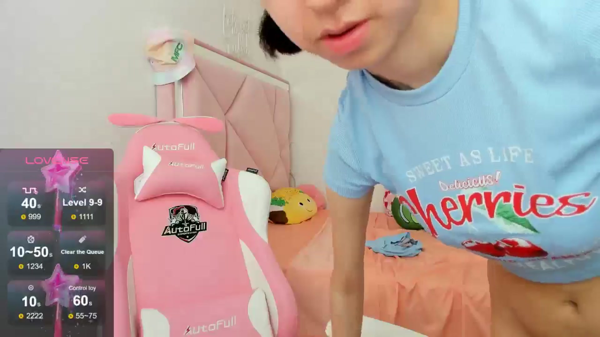 Gallery image thumbnail from Cherrycute666's myfreecams stream on, 08/15/2024, 21:30 image 8 of 20