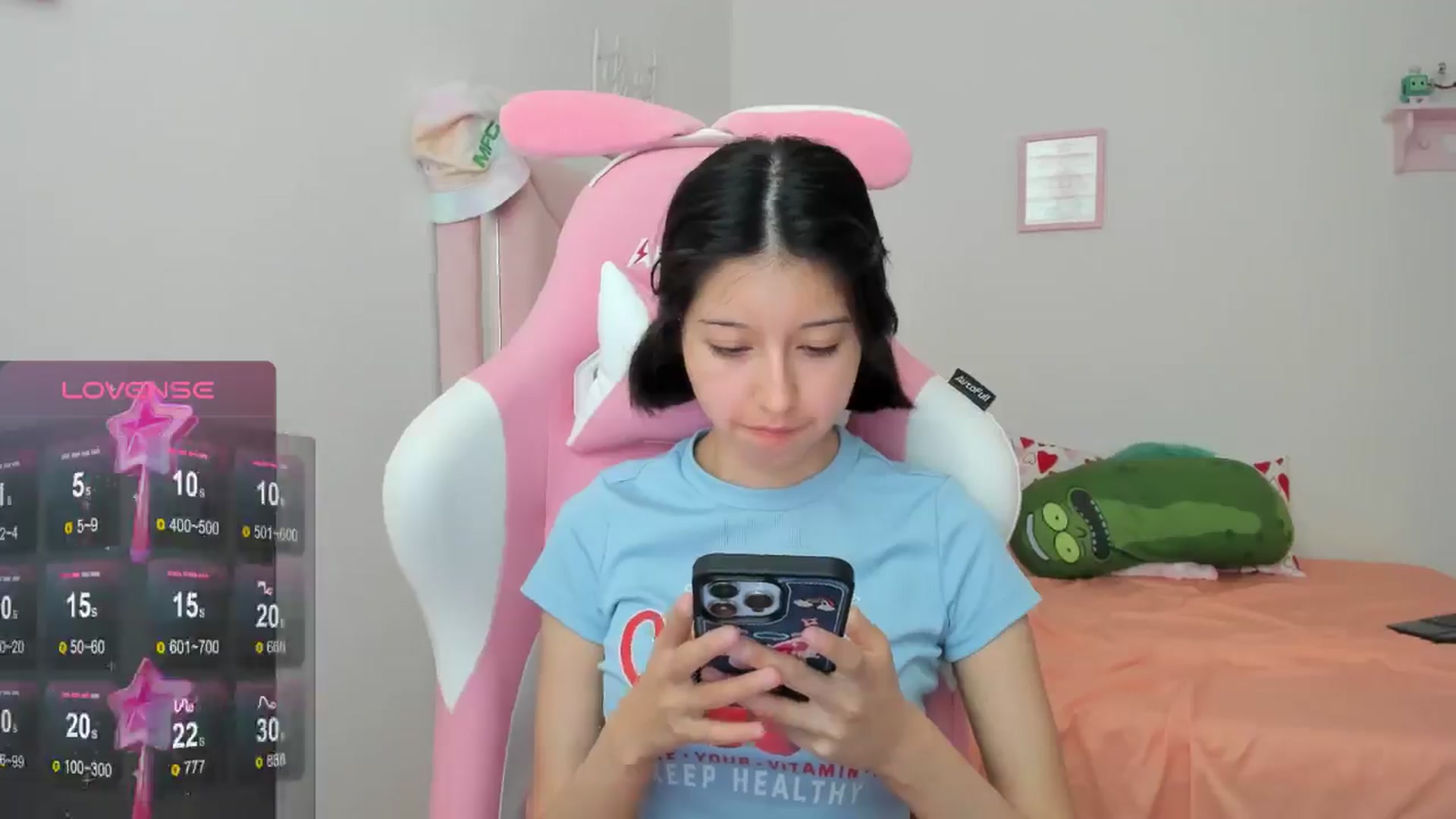 Gallery image thumbnail from Cherrycute666's myfreecams stream on, 08/15/2024, 21:30 image 13 of 20